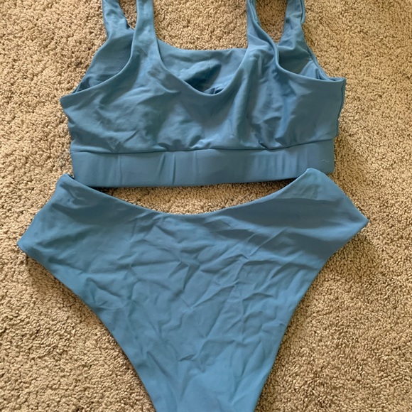 Swimsuit - Picture 2 of 3